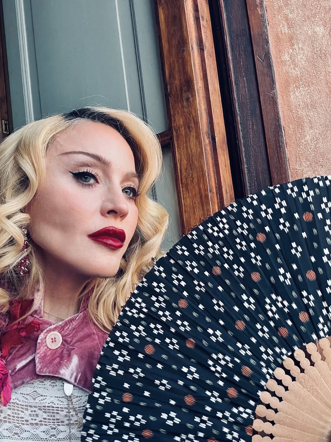 67-year-old Madonna in a tight-fitting corset showed unique photos with the younger at 38 years by boyfriend photo 3